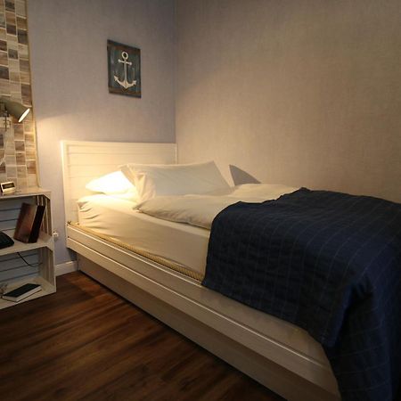 Hotel Freizeittempel วีเนอร์นอยชตัดท์ ภายนอก รูปภาพ