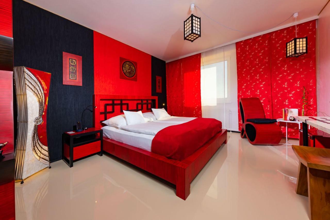 Hotel Freizeittempel วีเนอร์นอยชตัดท์ ภายนอก รูปภาพ
